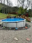 Farmhouse Getaway • 30 Acres • River Access • Pool Retreat - piscina