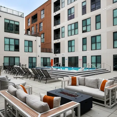 Luxury Apartment in Downtown with/Pool/Gym/Rooftop