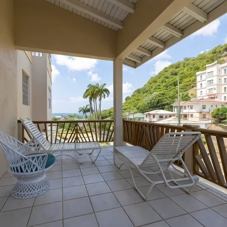 Wave Crest Suites
