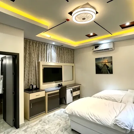 Asian Hotel