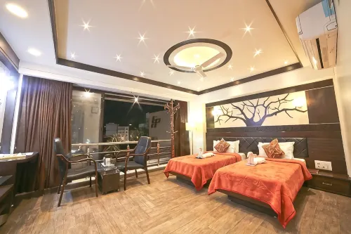 Hotel Grand Pragati - Bintang 3
