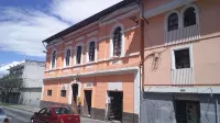Casa Paulina Quito Ecuador - Bed and Breakfasts