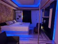 オート ホテル コンステラシオン