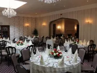 Oakwood Hall Hotel Hotels in Bingley