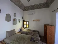 A rare gem ready to rent two minutes from the Porte Bleue - Bungalows