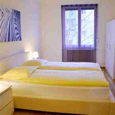 Rent a Home Landskronstrasse - Self Check-IN Rooms