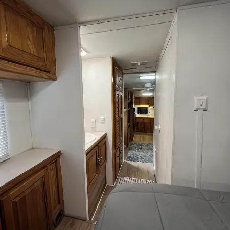 Shaanti Living • Cozy Private Camper 2