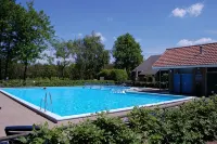 Hotel & Restaurant - Auberge de Hilver - Pools