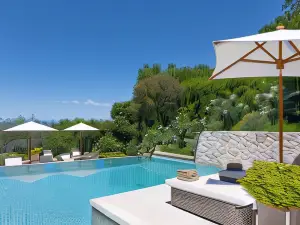 Mougins Luxury Retreats