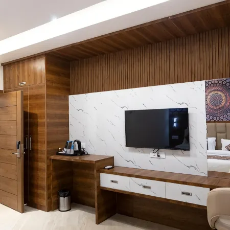 Sitharth Hotel