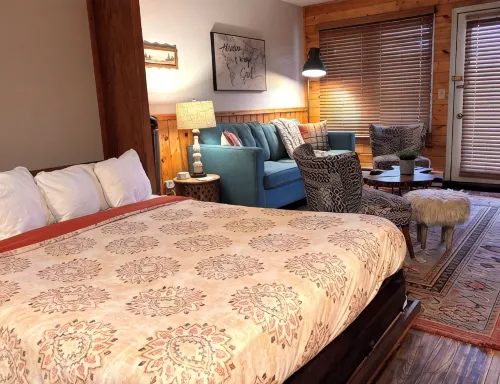 Cozy Mountain Studio Near West Rmnp + Pool & Hot Tubs - Apartments