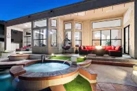 New Lakefront w/ Free Boat & Pool & Massage Chair & Near State Farm Stadium - مسبح خاص