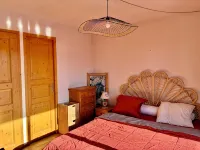 Bright south-facing apartment, 12m2 balcony, splendid view of the resort at the foot of the slopes - Wifi