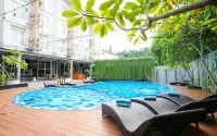 Patra Dumai Hotel - Pools