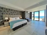 Mountain and Ocean Cape Town - Pemandangan Pantai