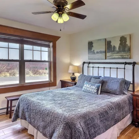 Mountain Escape Next to Camelback Resort! Ideal for Families and Big Groups