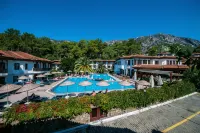 Yucelen Hotel - Bãi biển