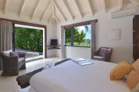 Luxury villa with magnificent sea view