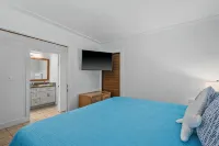 Beachfront Condo Poipu Beach Amenities Galore