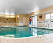 Comfort Suites Terre Haute University Area - Pools
