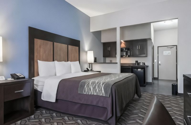 Comfort Inn & Suites I-10 Airport
