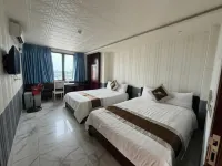 White Rose Hotel - Parkplatz