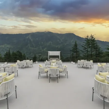 Snow Valley Heights - An Elegant Air Conditioned Escape by Snow Valley Resorts