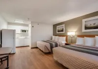Birch Hill Suites Kansas City - Independence