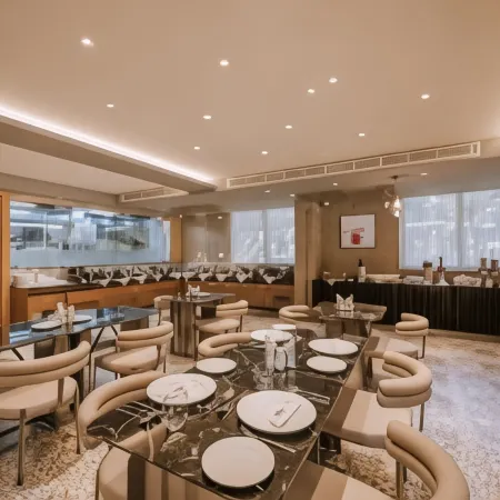 EVORA Resort and SPA Отели рядом с достопримечательностью «Водопады Соочипара»