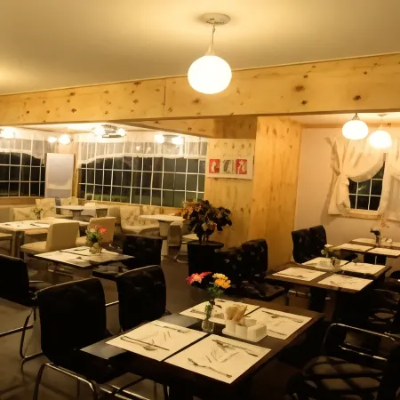 Rex Hotel