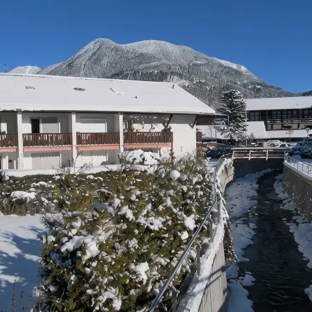 New furnished apartment with stunning mountain views