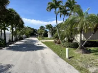Jupiter Inlet Village House W/Pool - Walk to the Beach, Inlet, Pelican Club - con encanto