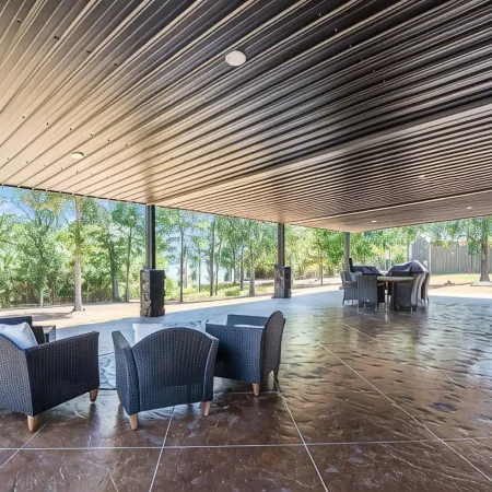 Waterfront @ Tiger Creek Retreat Sleeps 16