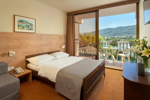 Arkada Hotel - 2-Star