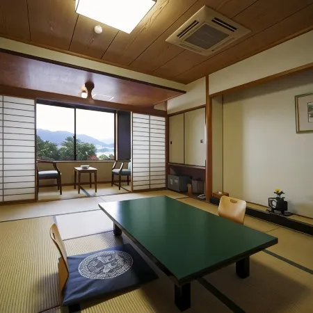 Miyajima Hotel Makoto Hotels in Hatsukaichi