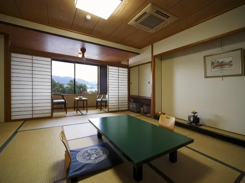 Miyajima Hotel Makoto - Homestays