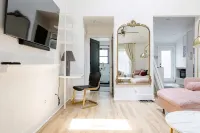 Luxe Modern Hideaway in Downtown Decatur - 1BR 1BA - 무료 와이파이