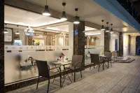 City View Residence - bar