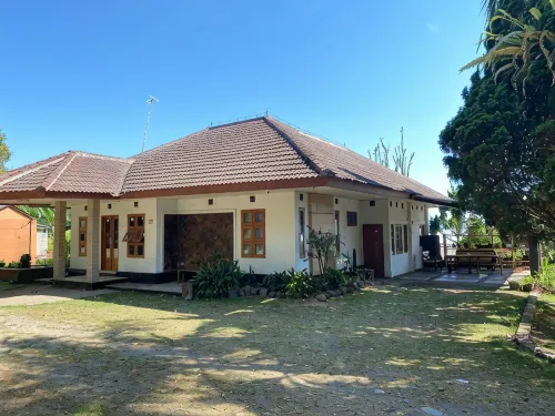 Villa balbey ciater - Villas