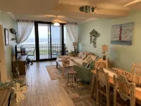 Family Friendly Beautiful Beach Front Unit!