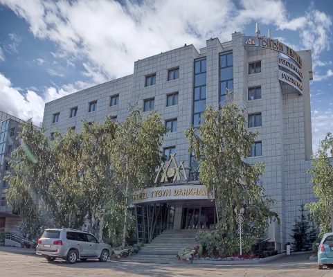 Tygyn Darkhan Hotel - Pools