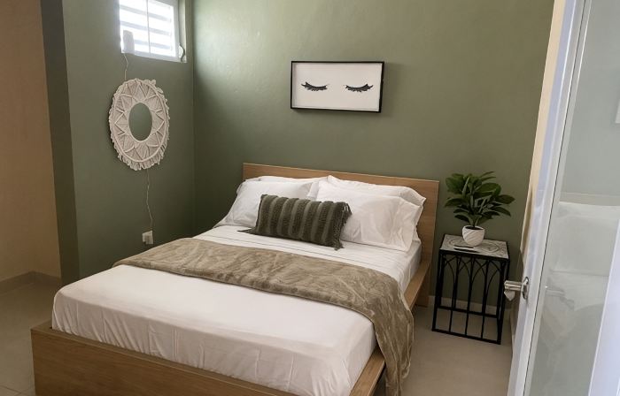 Keep it simple at this peaceful and centrally located place.