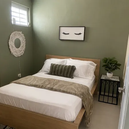 Keep it simple at this peaceful and centrally located place.