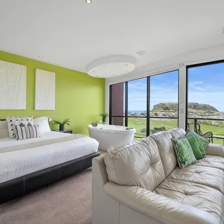 Horizon Deluxe Apartments