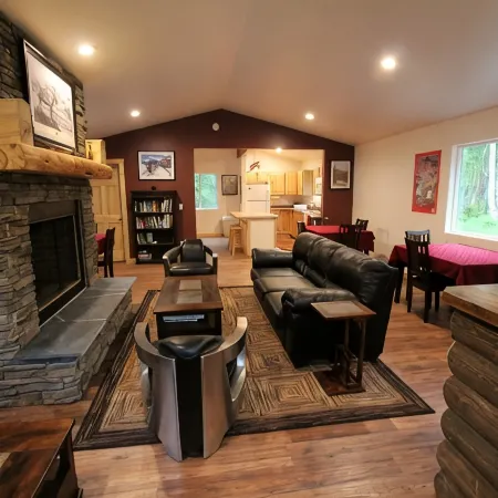 Talkeetna Wilderness Lodge & Cabin Rentals
