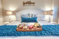 Oceanfront Key Largo Paradise~Private Beach~Pool~Tennis~Marina~Cafe/Bar - Beach