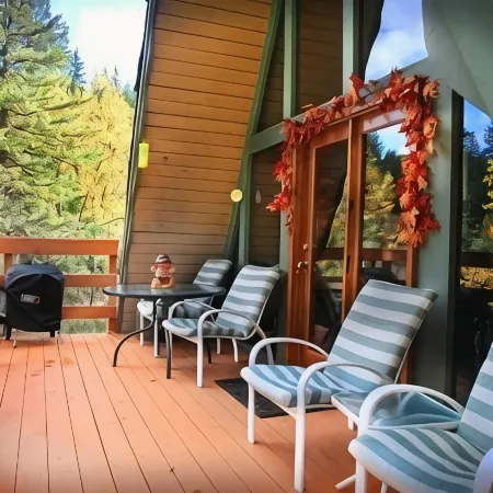 Romantic A-frame Cabin with Cedar Sauna, Private River and Scenic Views