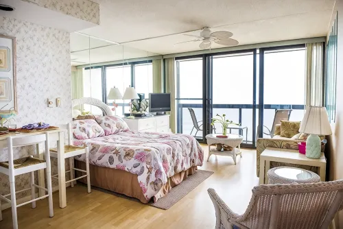 Direct Oceanfront, Tiki Bar & Grill, Saunas, Gym,Tennis, Wifi & 3 Pools, 10% Off - Boutique