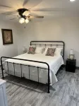 Brand new home in peaceful neighborhood - 3-Star