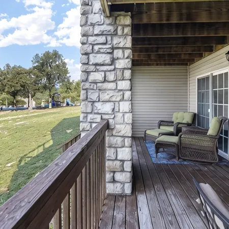 Next to Silver Dollar City, King Master, 2BR 2BA, Full Size Kitchen, 20ft Patio